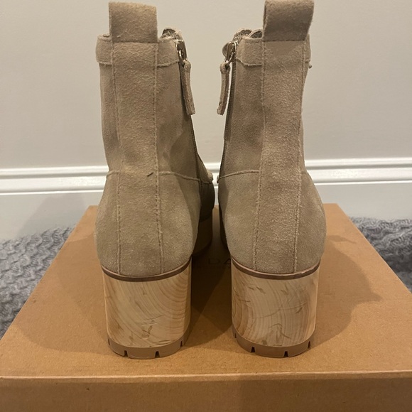 KELSI DAGGER Brooklyn Whip Clog Suede Booties (Fawn) - Picture 5 of 15